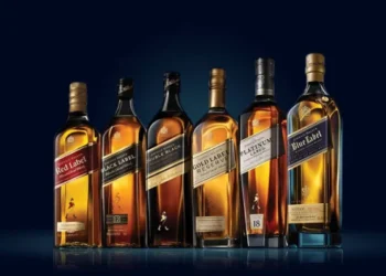 Rượu AK được nhiều người tin tưởng khi tìm hiểu và lựa chọn các dòng whisky chất lượng